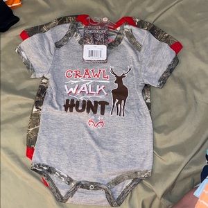 Real tree 2 outfits in one 6-9 months NWT